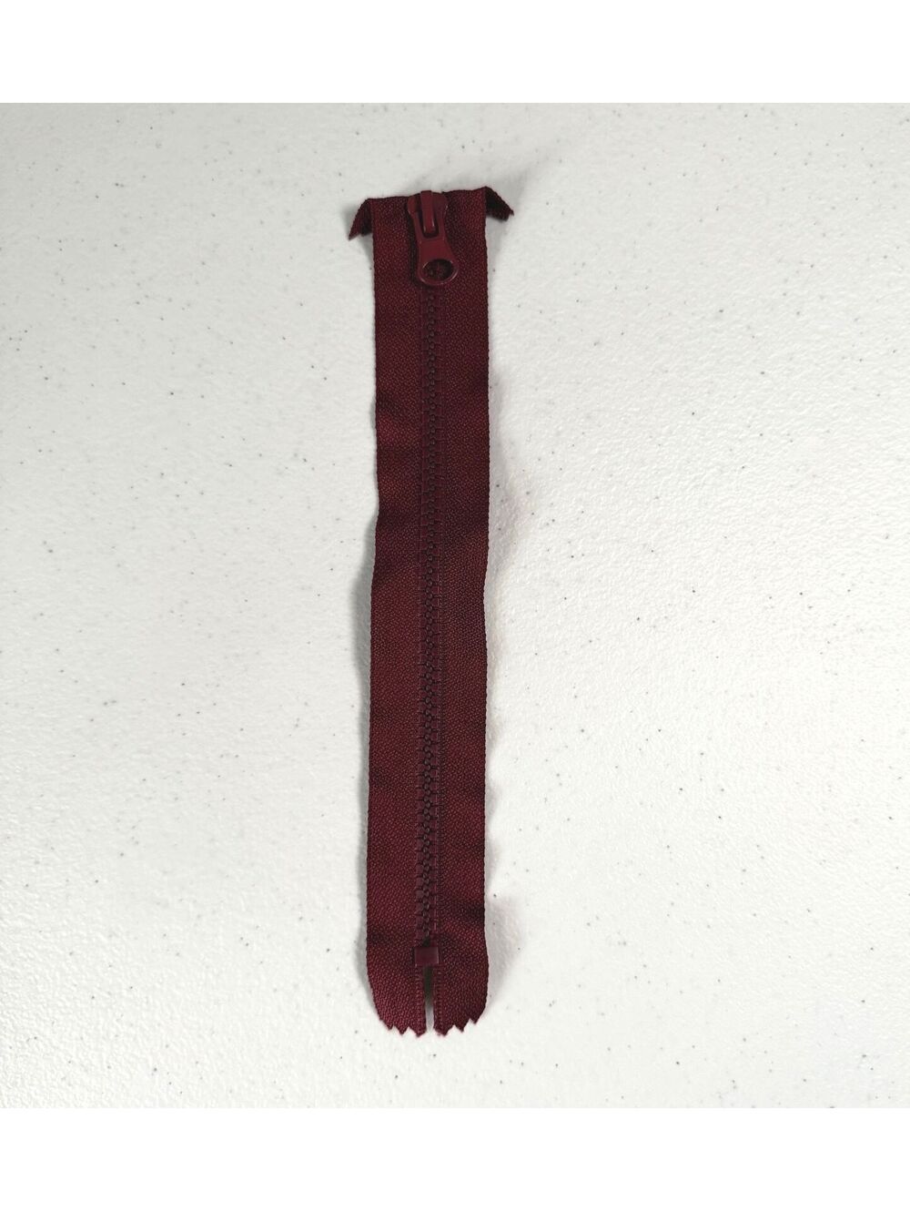 7 Inch Dark Berry Purple Molded Plastic Reclaimed Zipper Closed End #5 Gauge
